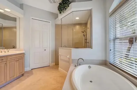 1704 Amberwynd Circle W Palmetto FL 34221