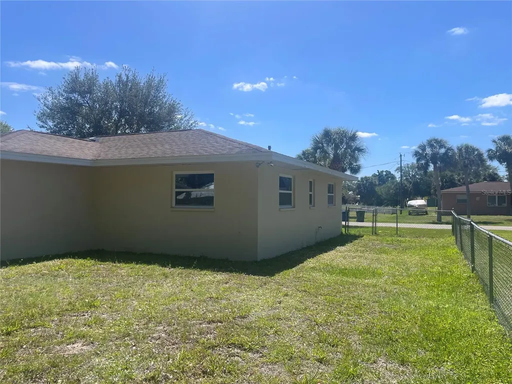 220 Avalon Road Venice FL 34293