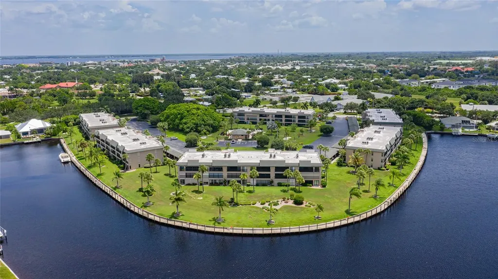 601 Shreve Street Punta Gorda FL 33950