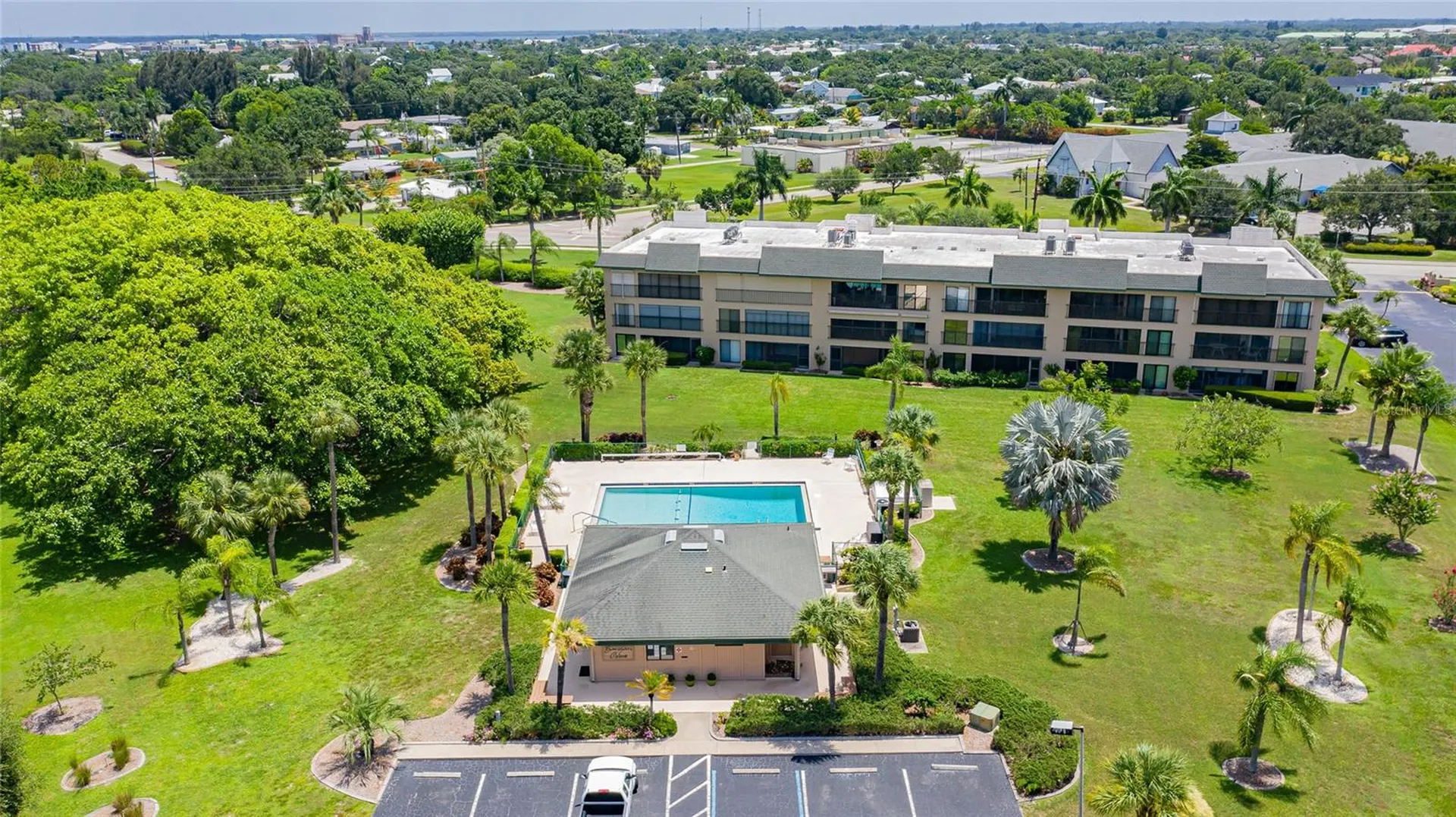 601 Shreve Street Punta Gorda FL 33950