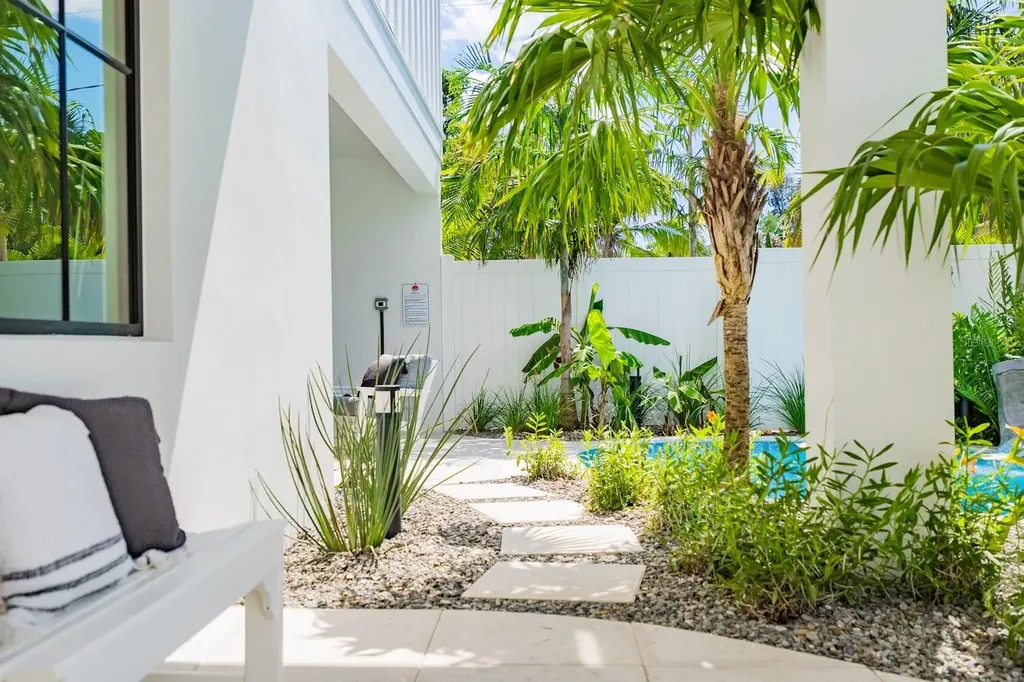 6910 Midnight Pass Road Sarasota FL 34242