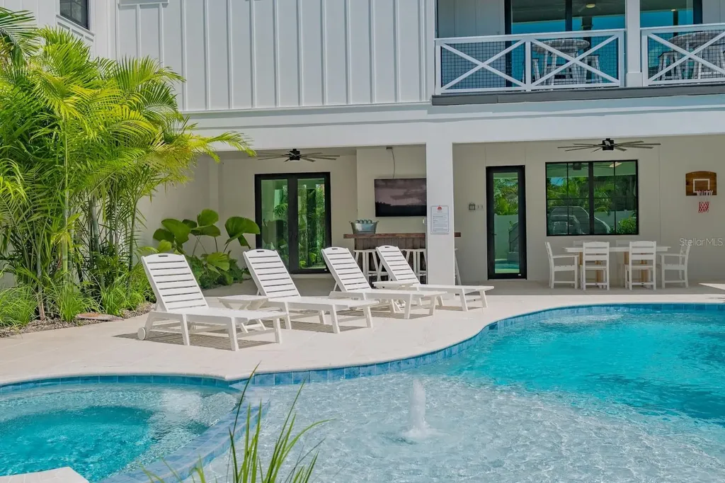 6910 Midnight Pass Road Sarasota FL 34242