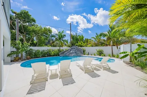 6910 Midnight Pass Road Sarasota FL 34242