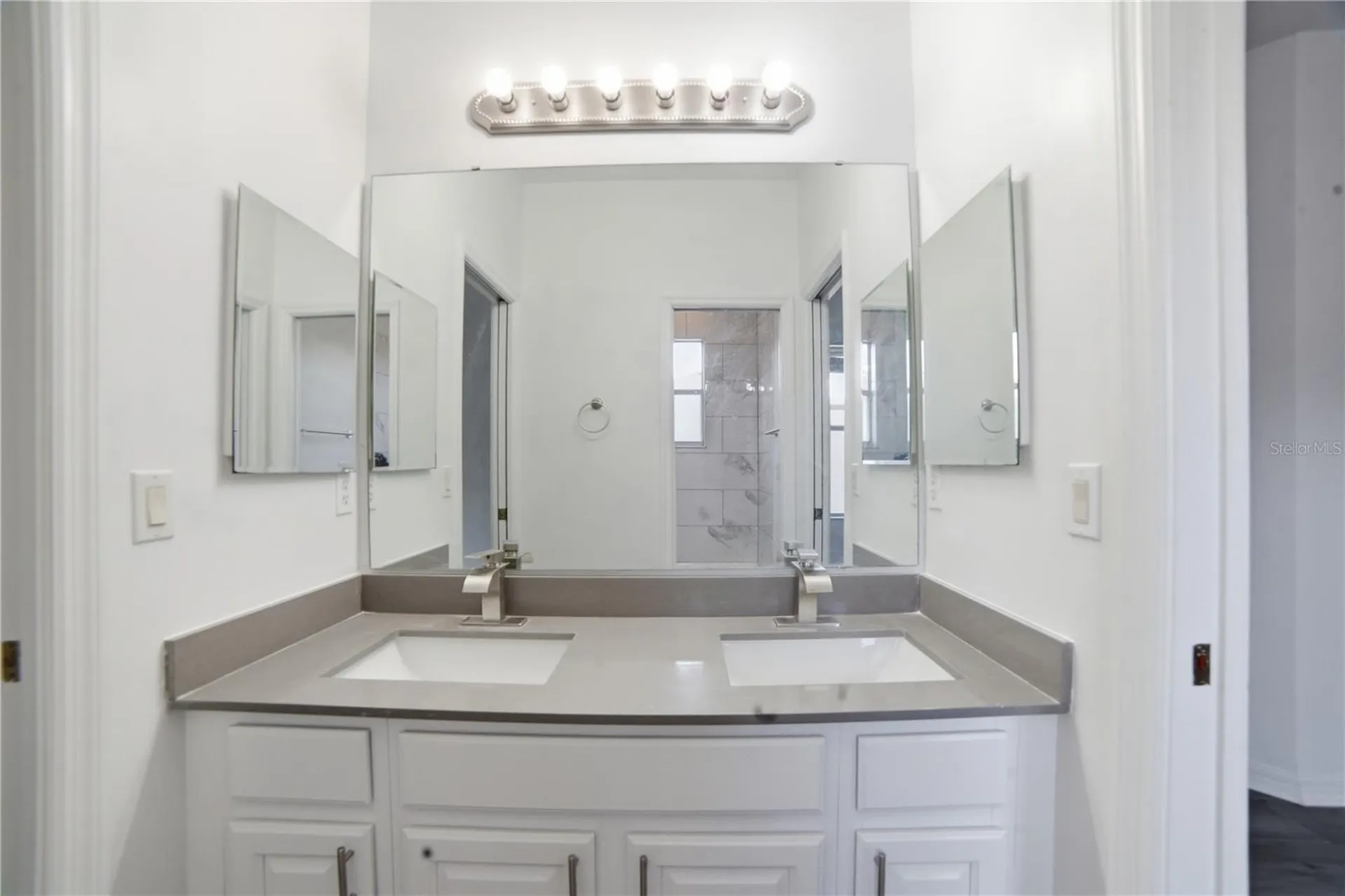 5341 Pepper Brush Cove Apopka FL 32703