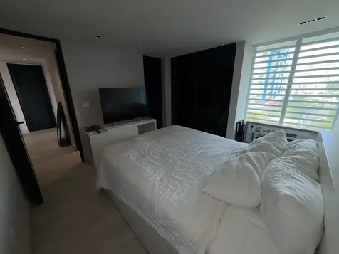 37 Isla Verde Avenue Carolina PR 00979