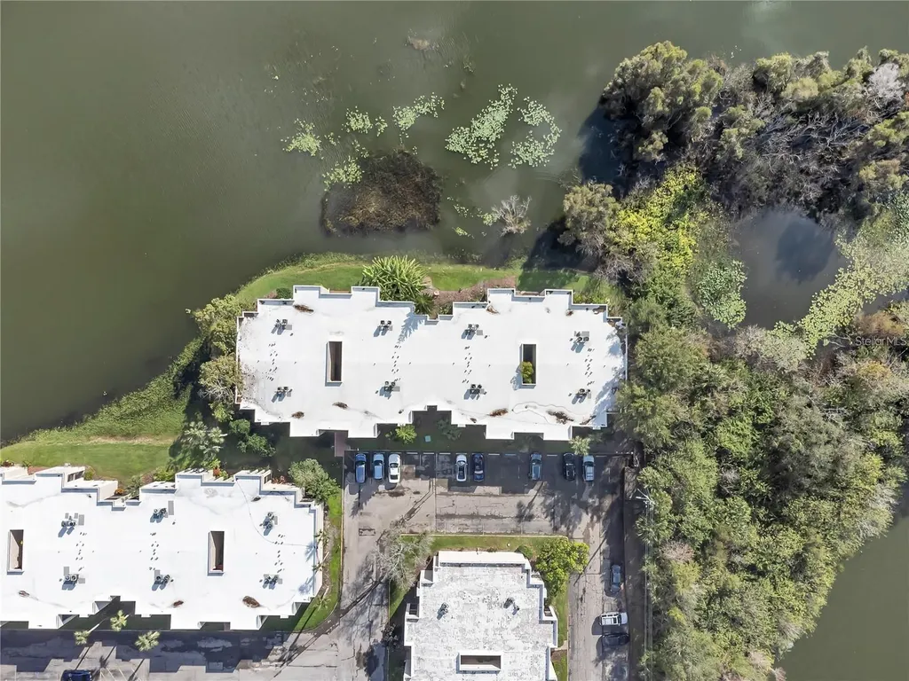 542 Orange Drive Altamonte Springs FL 32701