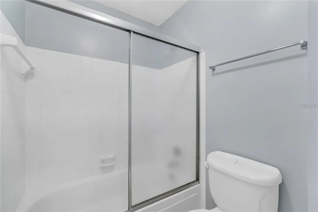 542 Orange Drive Altamonte Springs FL 32701