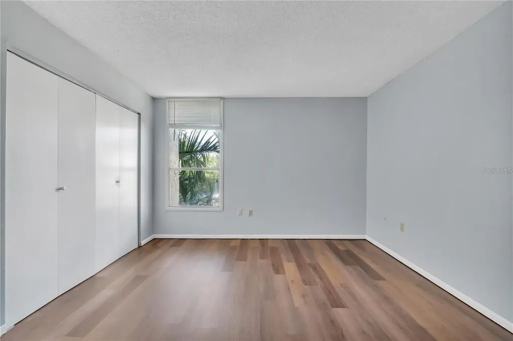 542 Orange Drive Altamonte Springs FL 32701