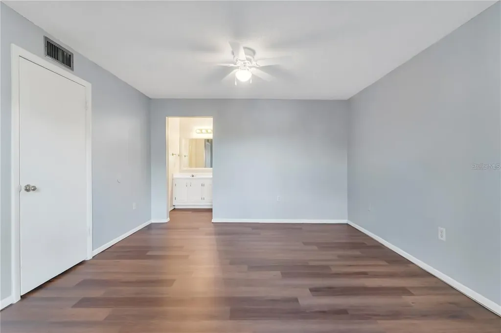 542 Orange Drive Altamonte Springs FL 32701