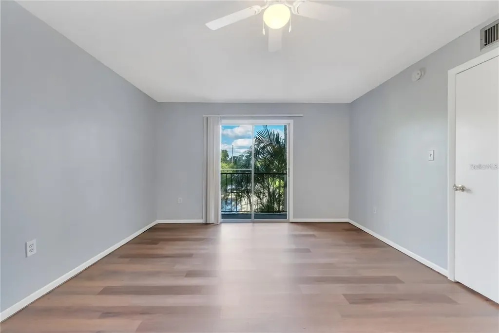 542 Orange Drive Altamonte Springs FL 32701