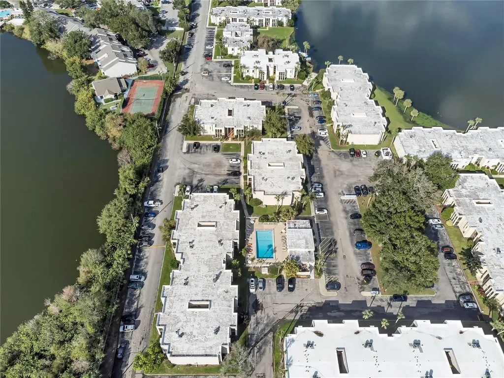 542 Orange Drive Altamonte Springs FL 32701