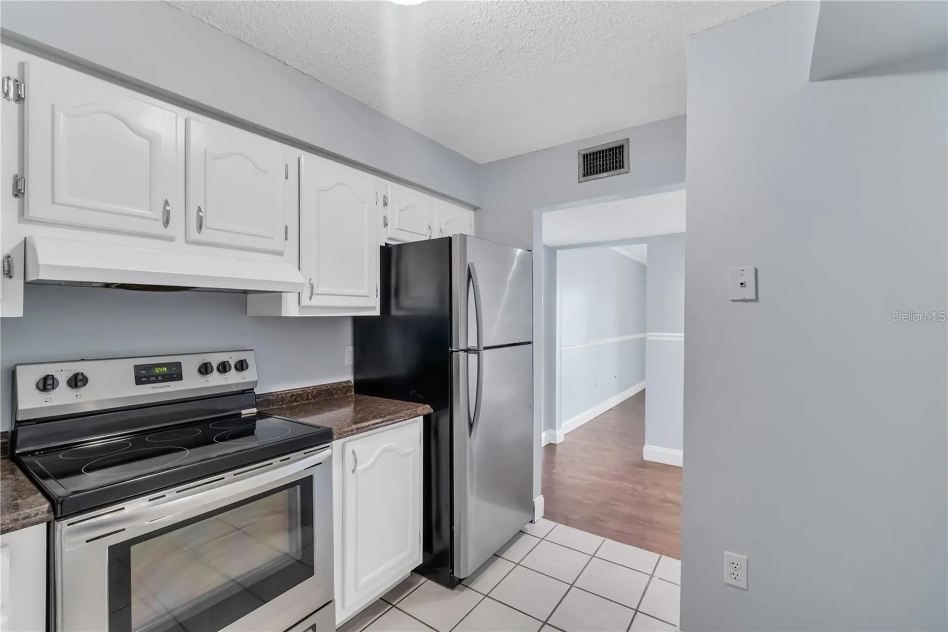 542 Orange Drive Altamonte Springs FL 32701