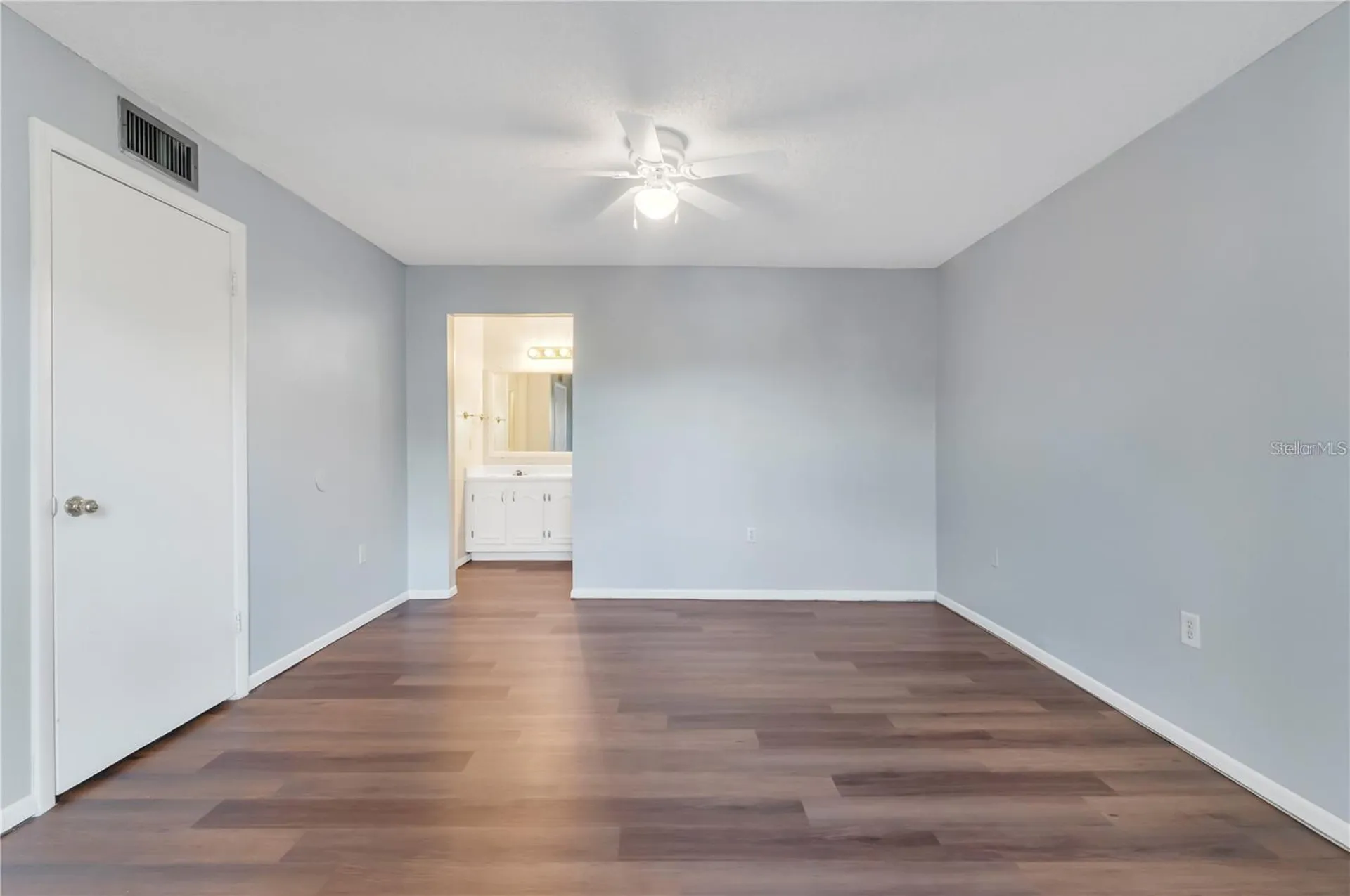 542 Orange Drive Altamonte Springs FL 32701