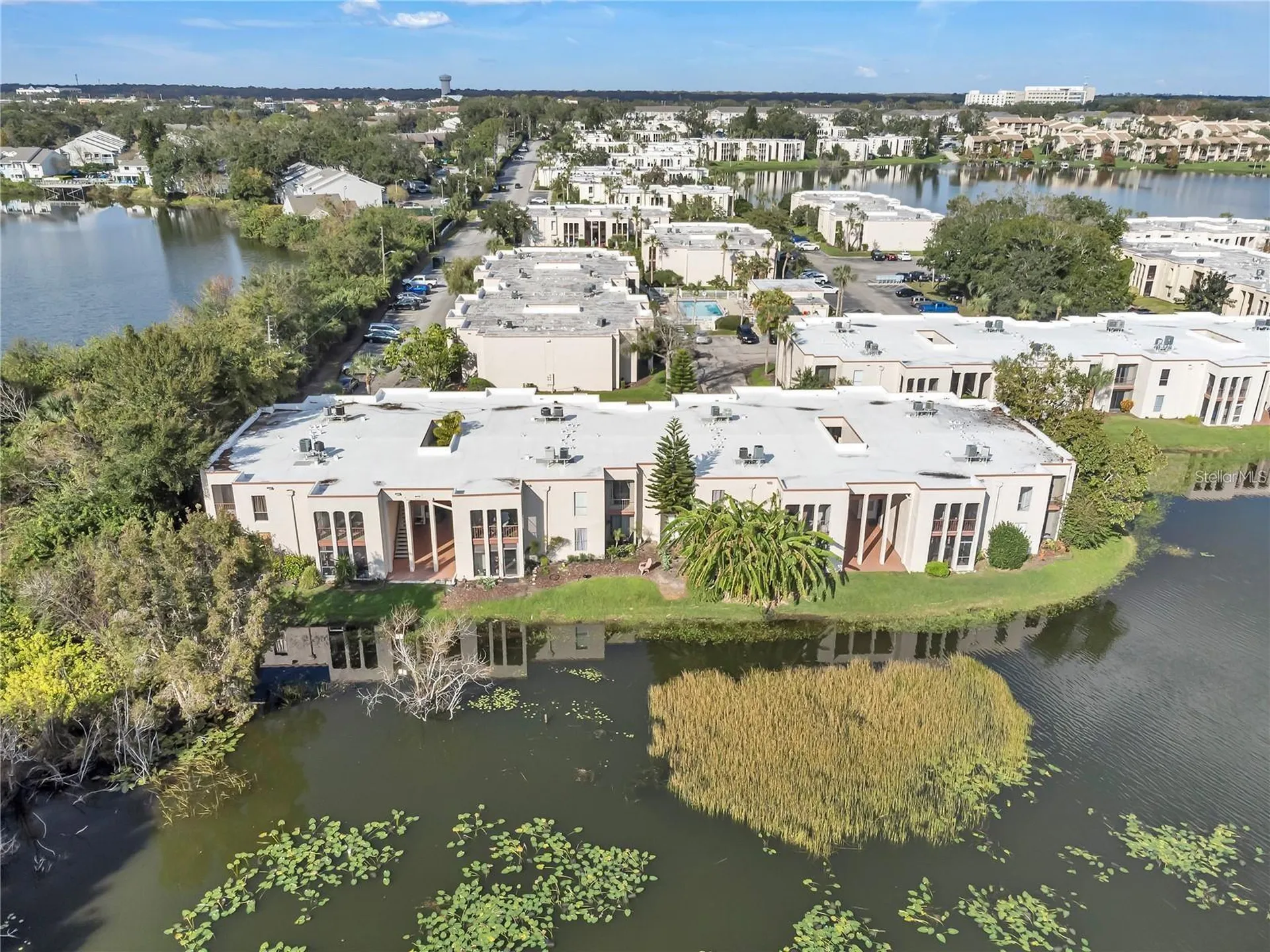 542 Orange Drive Altamonte Springs FL 32701