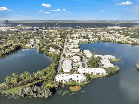 542 Orange Drive Altamonte Springs FL 32701