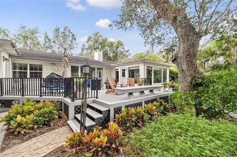 1418 E Park Circle Tampa FL 33604