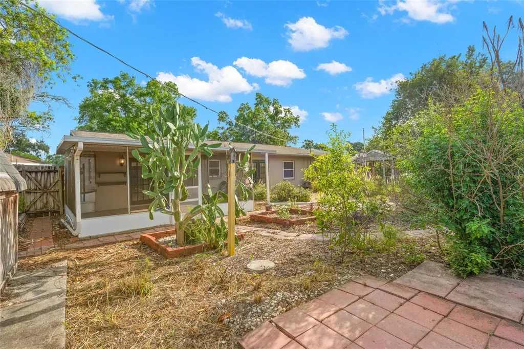 1205 Branda Vista Drive Brandon FL 33510