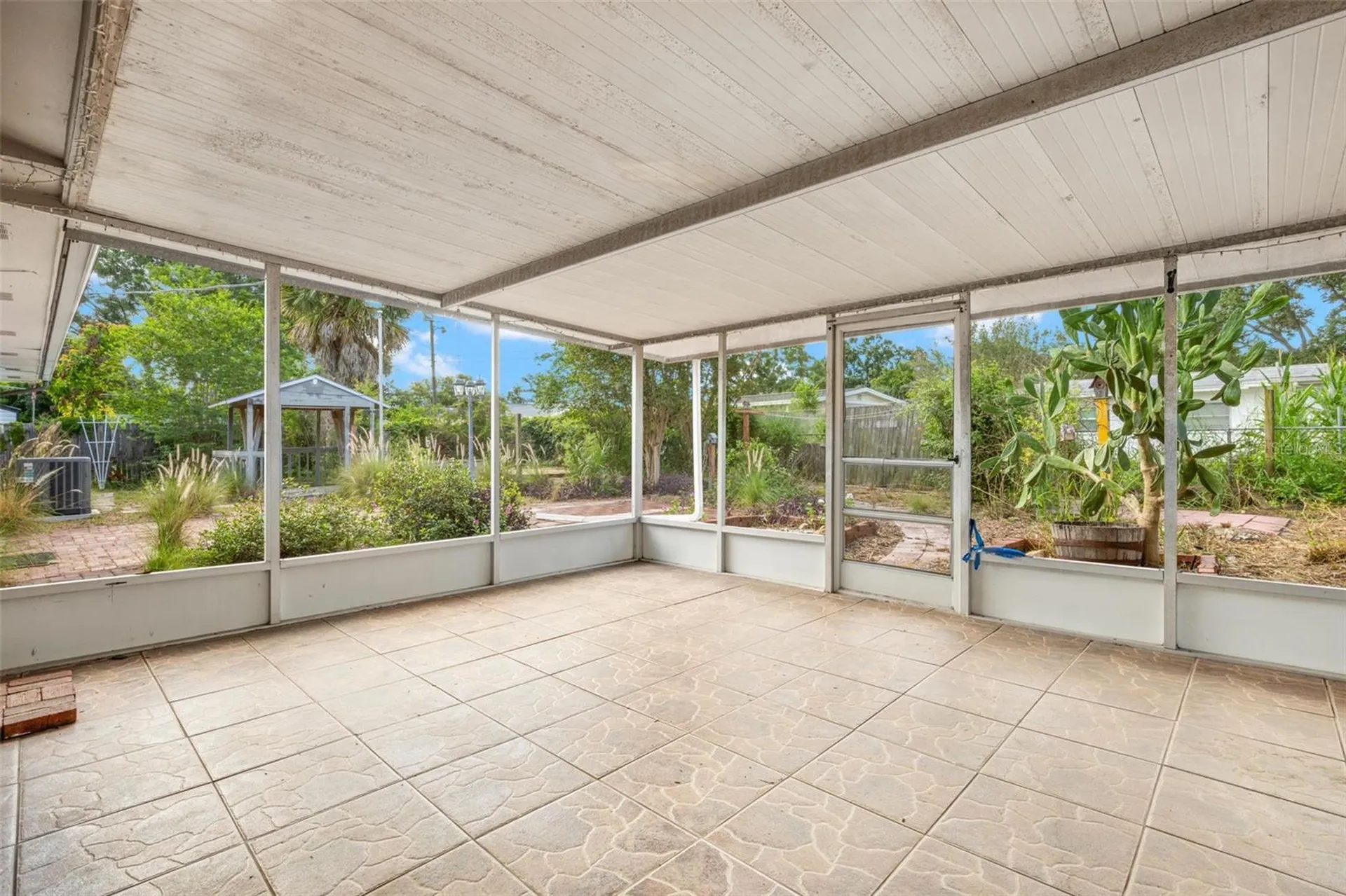1205 Branda Vista Drive Brandon FL 33510