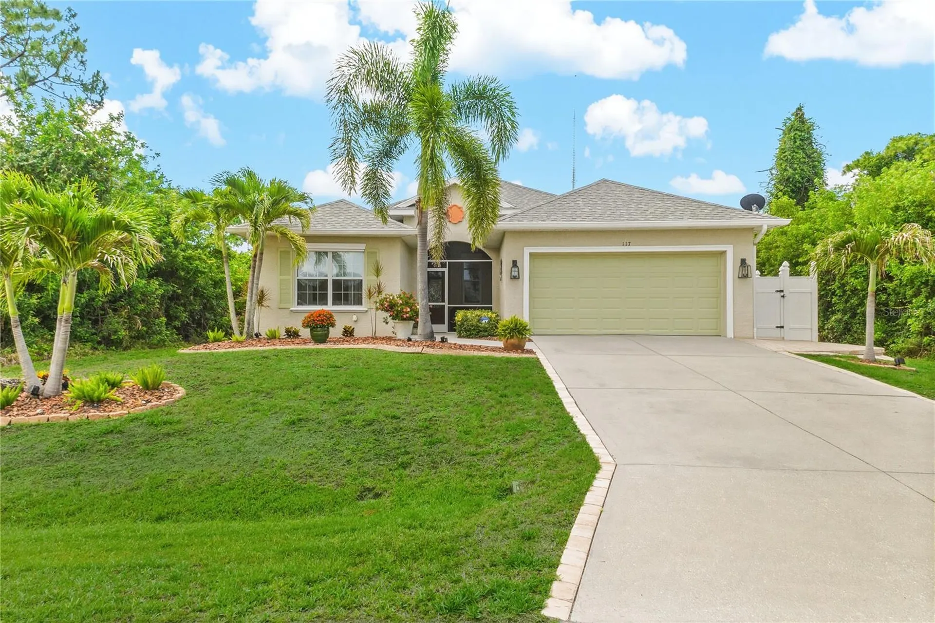 117 Beau Rivage Drive Rotonda West FL 33947