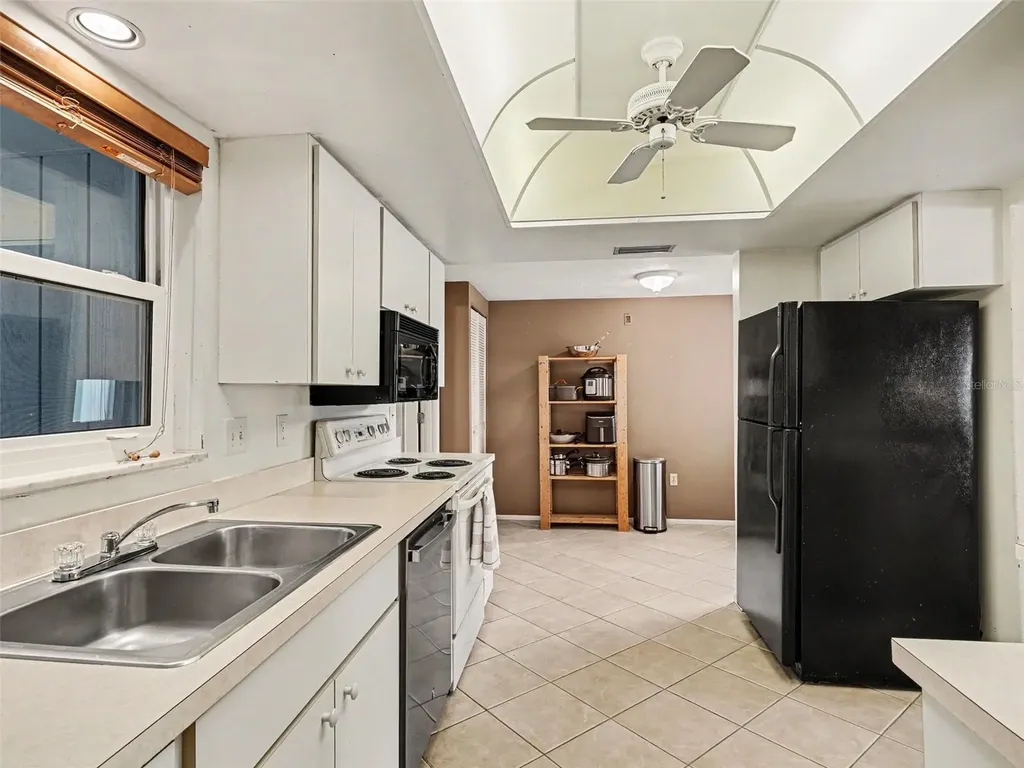 3618 Medford Lane Sarasota FL 34232