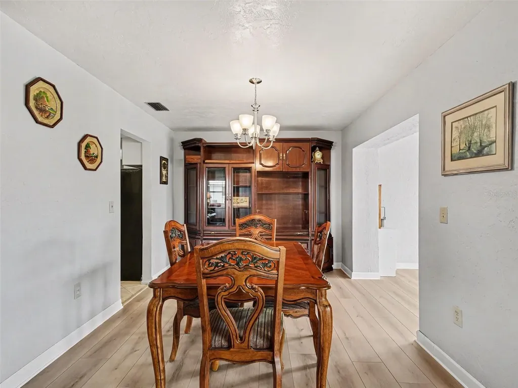 3618 Medford Lane Sarasota FL 34232