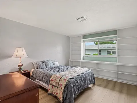 3618 Medford Lane Sarasota FL 34232