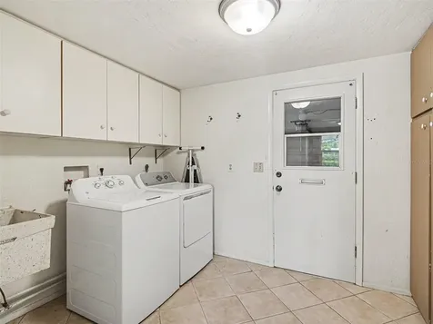3618 Medford Lane Sarasota FL 34232