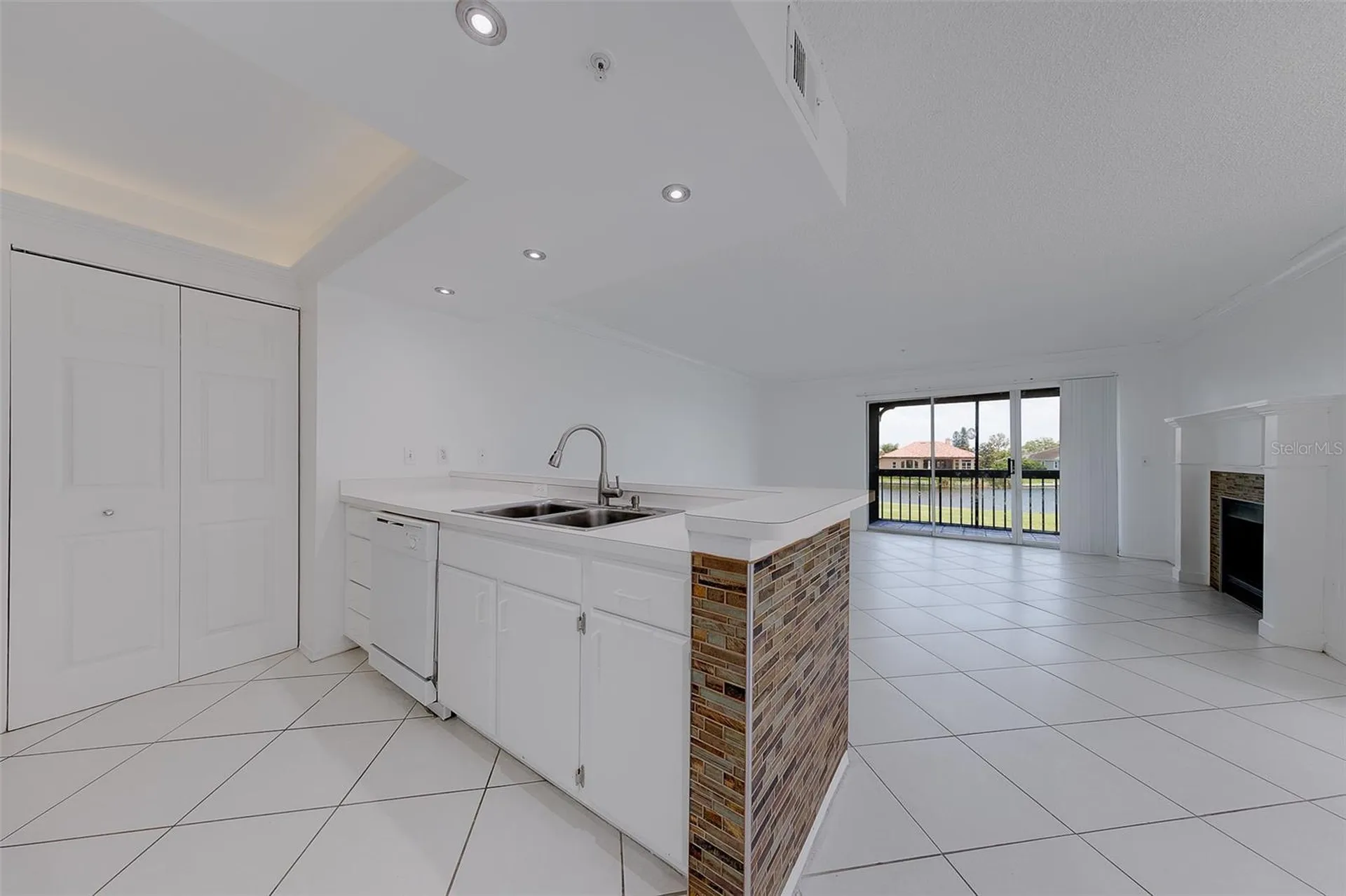 2400 Feather Sound Drive Clearwater FL 33762