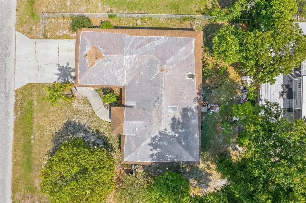 212 65th Avenue Drive W Bradenton FL 34207