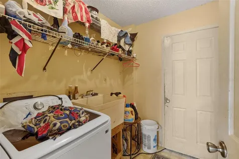 212 65th Avenue Drive W Bradenton FL 34207