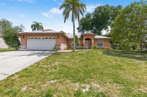 212 65th Avenue Drive W Bradenton FL 34207