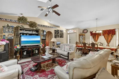 212 65th Avenue Drive W Bradenton FL 34207