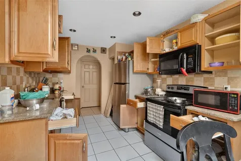 212 65th Avenue Drive W Bradenton FL 34207