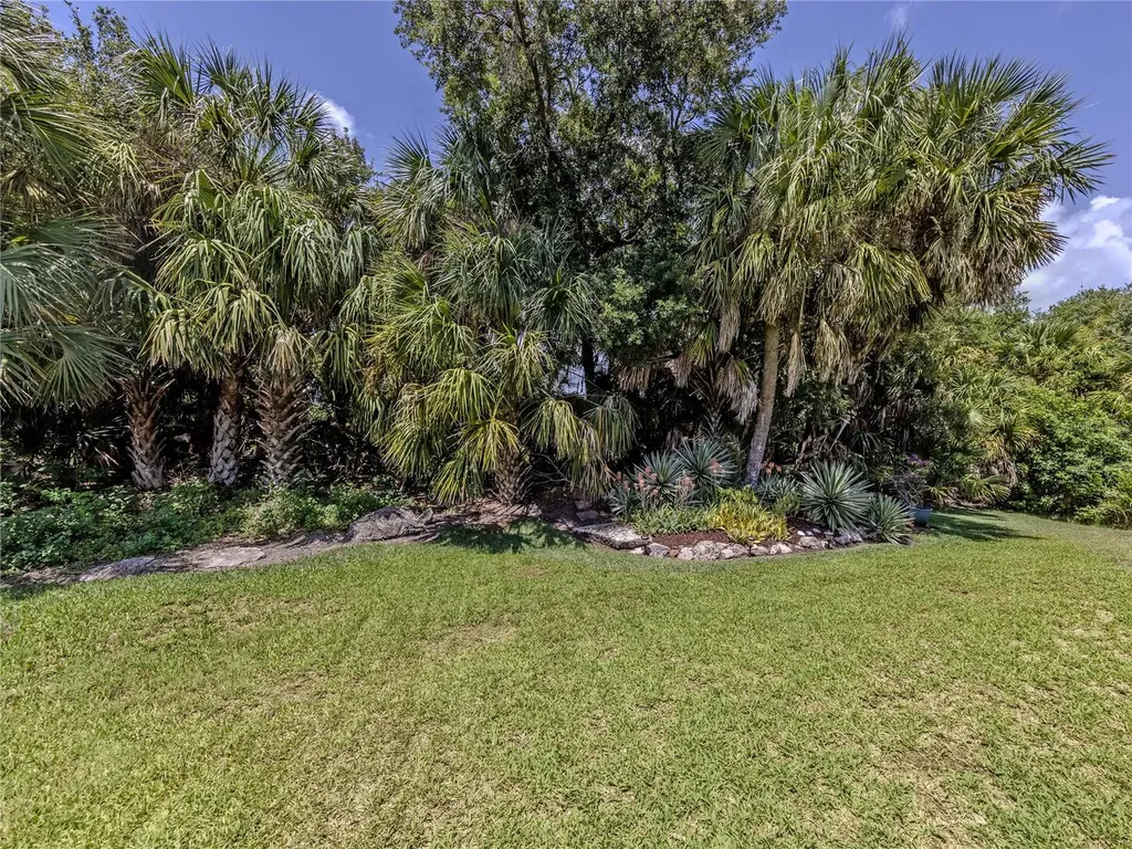 2030 Mesic Hammock Way Venice FL 34292