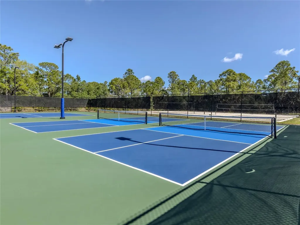 2030 Mesic Hammock Way Venice FL 34292