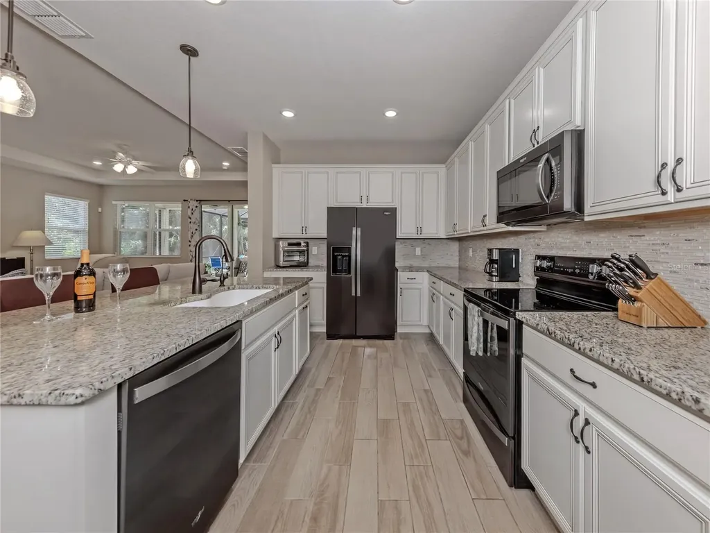 2030 Mesic Hammock Way Venice FL 34292