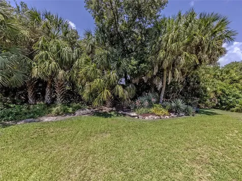 2030 Mesic Hammock Way Venice FL 34292