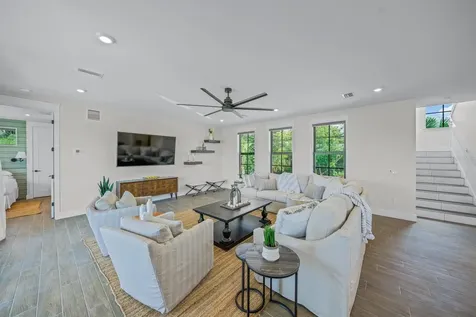 Sarasota FL 34242