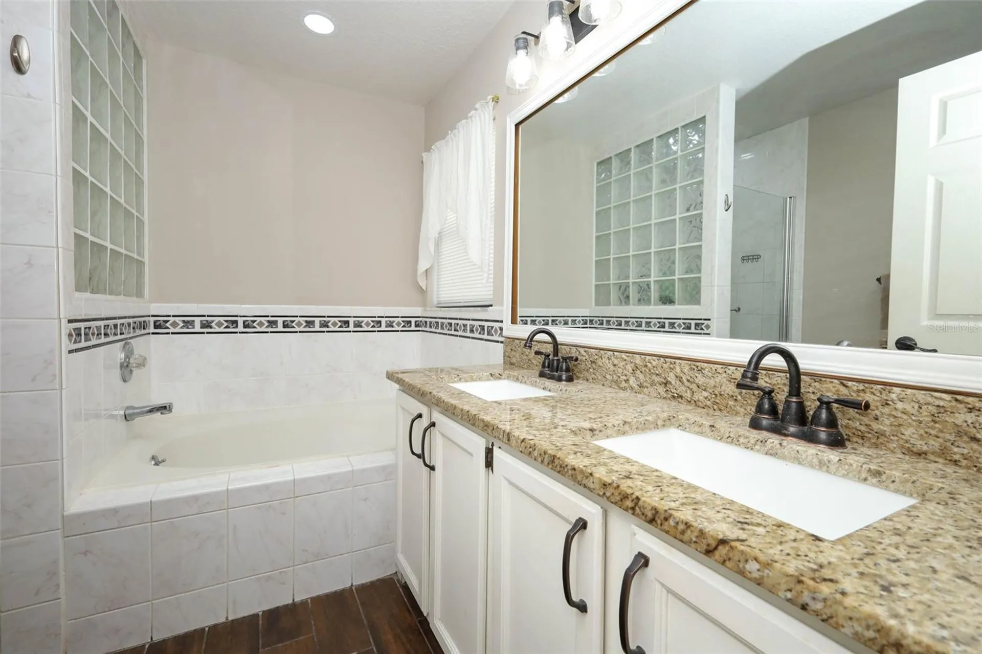 1152 Twin Rivers Boulevard Oviedo FL 32766