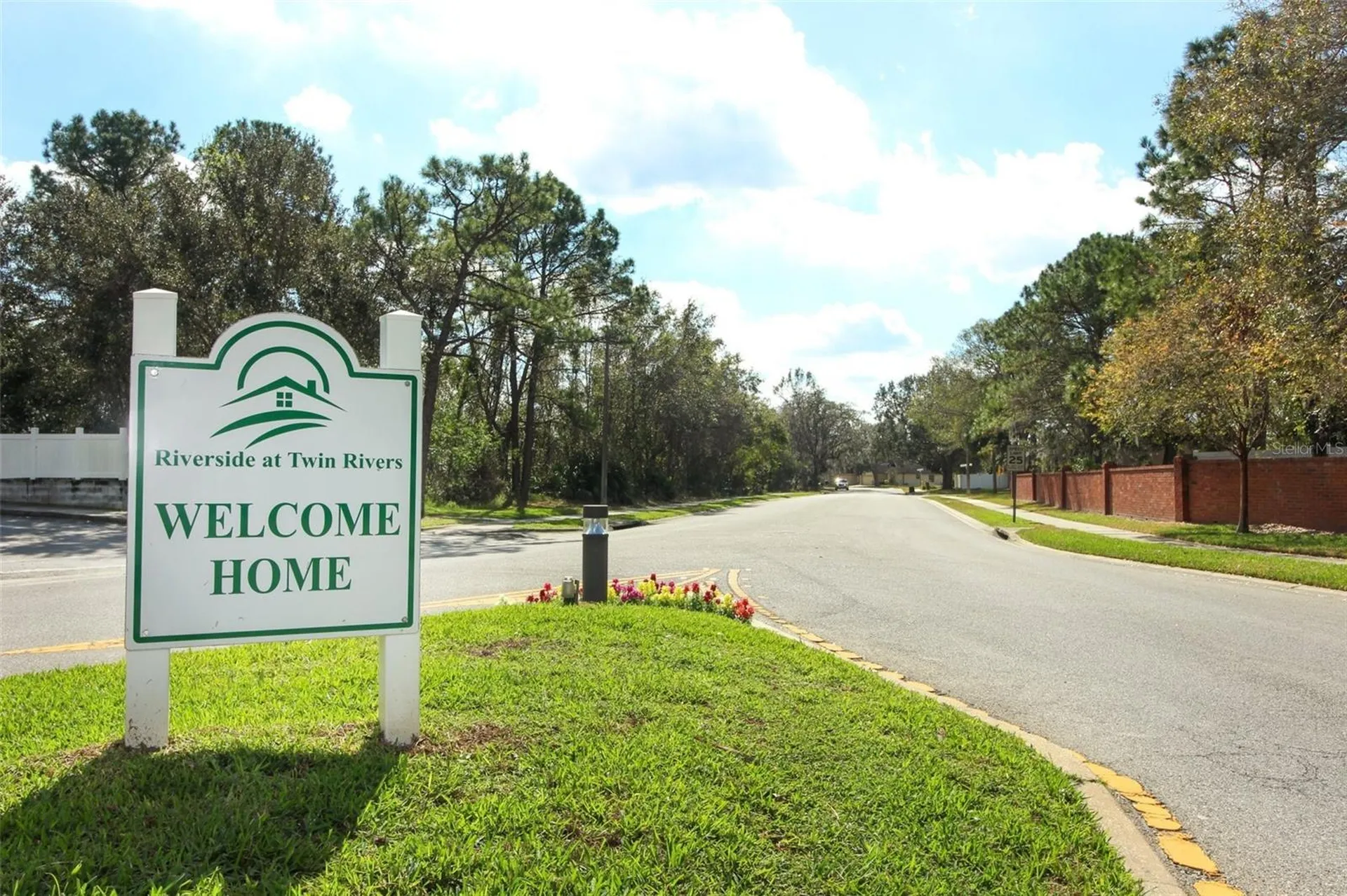 1152 Twin Rivers Boulevard Oviedo FL 32766