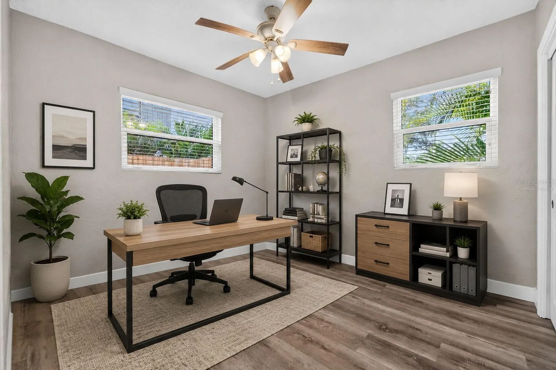 642 38th Avenue NE St Petersburg FL 33704