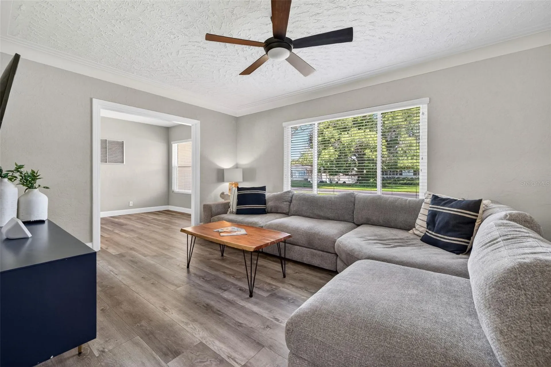642 38th Avenue NE St Petersburg FL 33704