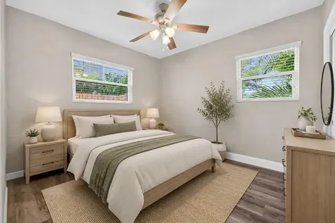 642 38th Avenue NE St Petersburg FL 33704