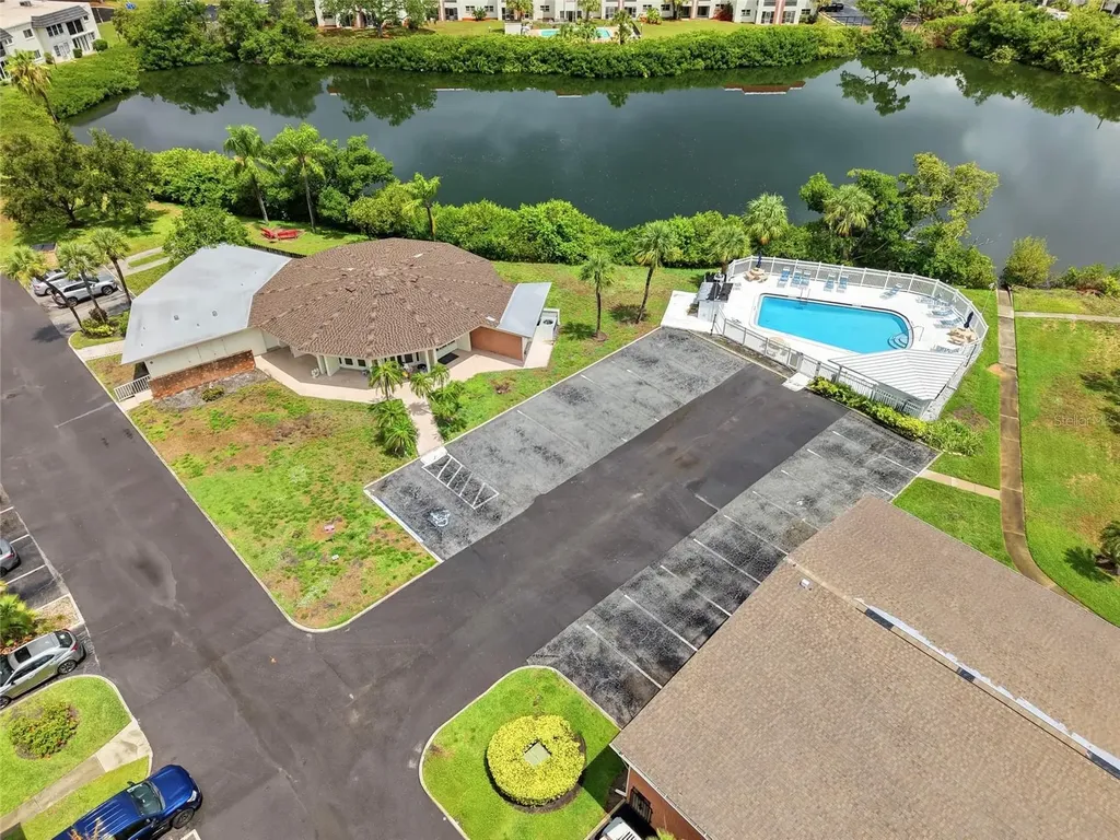 4570 Overlook Drive NE St Petersburg FL 33703
