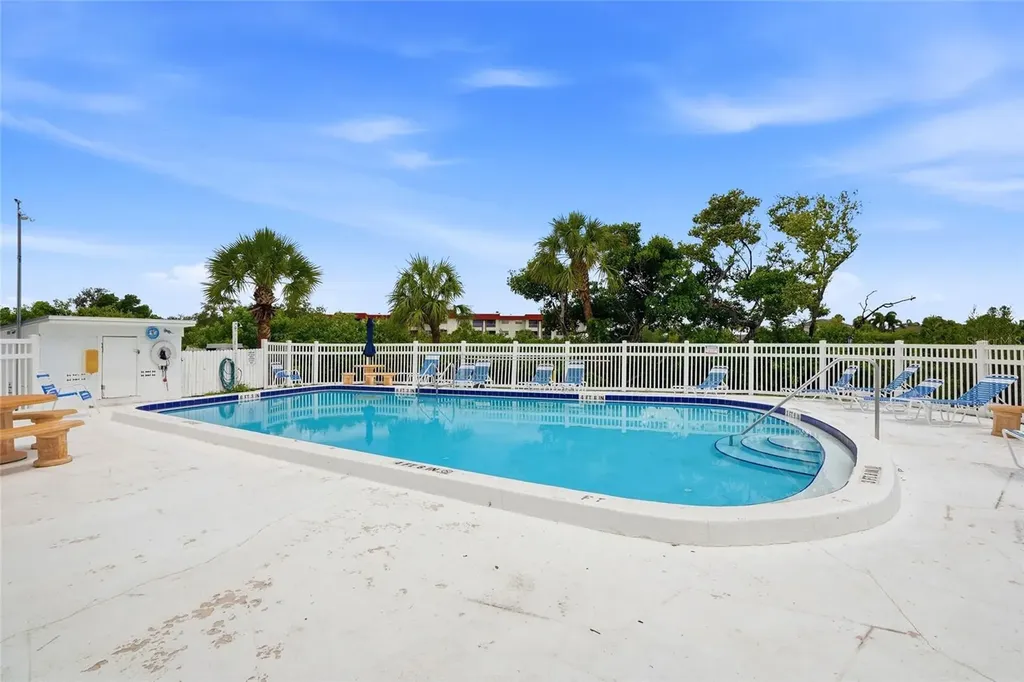 4570 Overlook Drive NE St Petersburg FL 33703