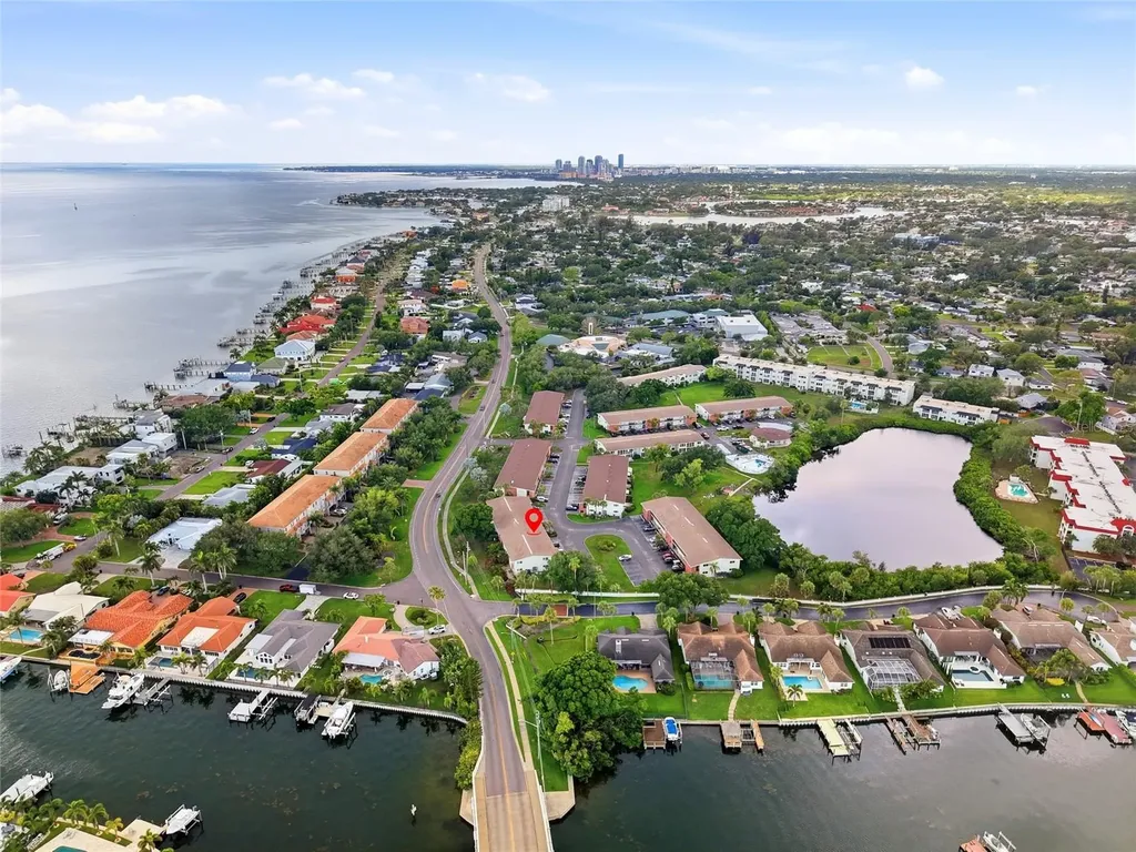 4570 Overlook Drive NE St Petersburg FL 33703