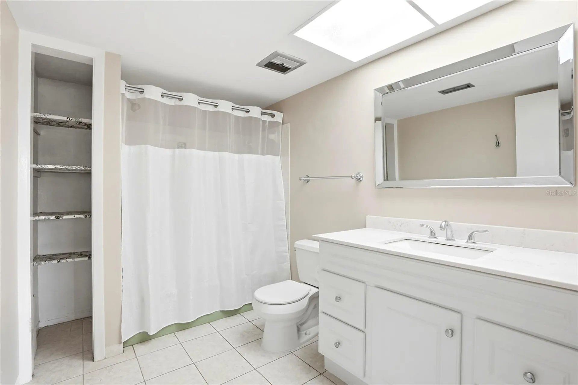 4570 Overlook Drive NE St Petersburg FL 33703