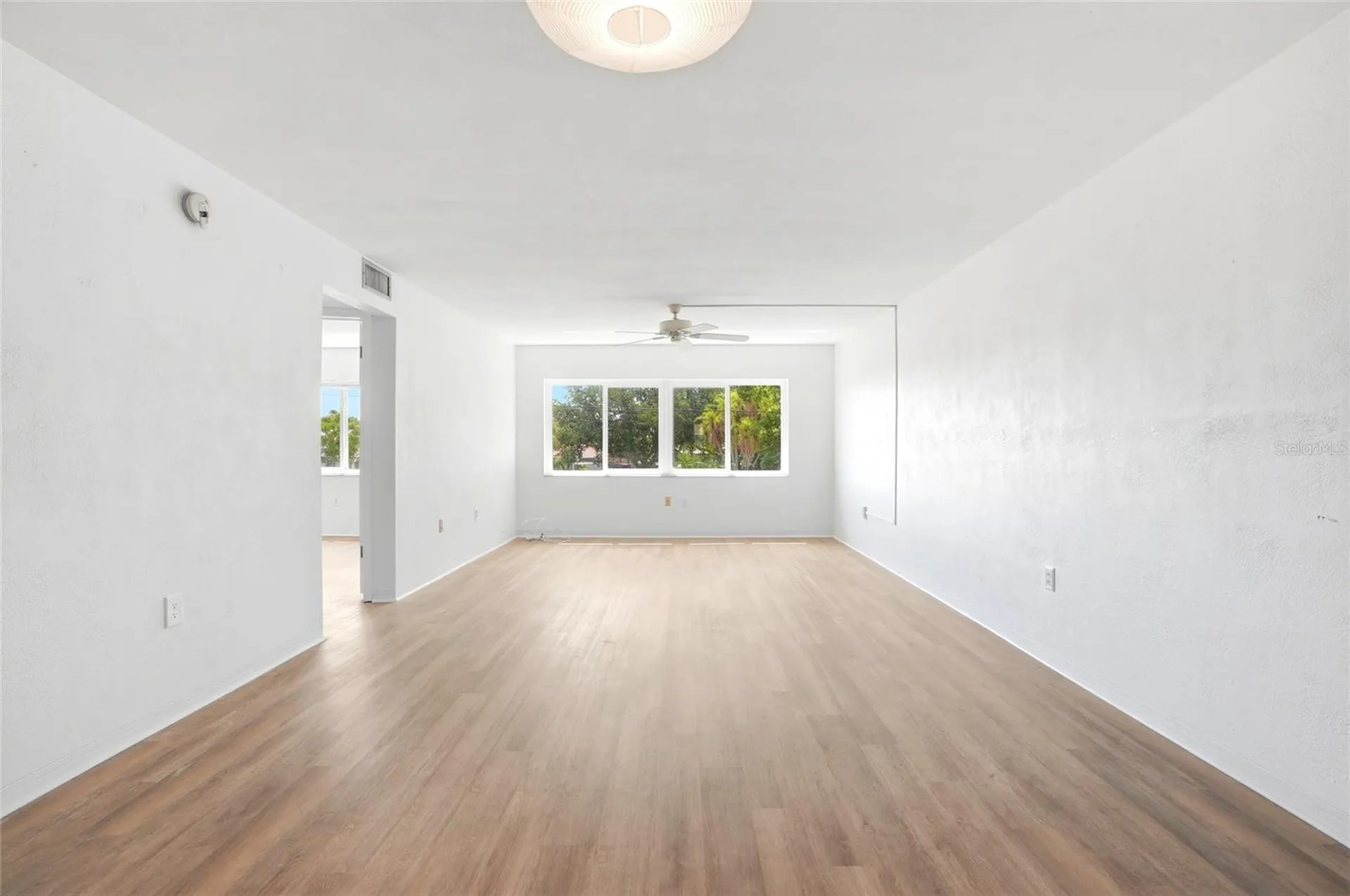 4570 Overlook Drive NE St Petersburg FL 33703