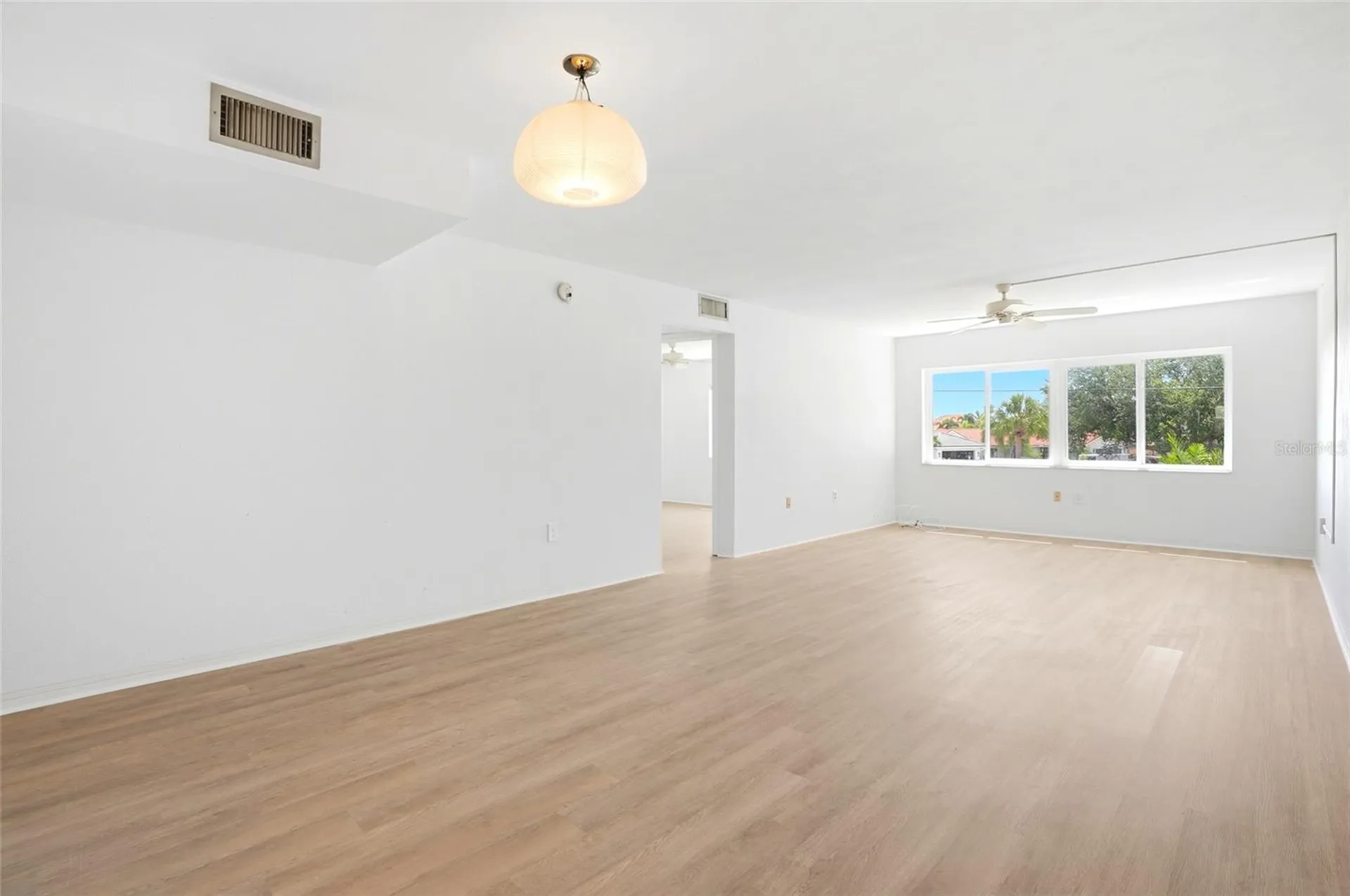 4570 Overlook Drive NE St Petersburg FL 33703