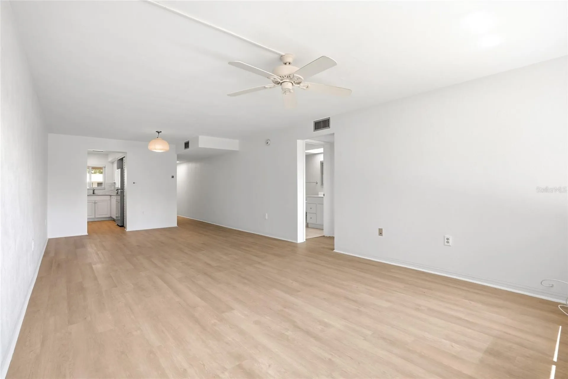 4570 Overlook Drive NE St Petersburg FL 33703